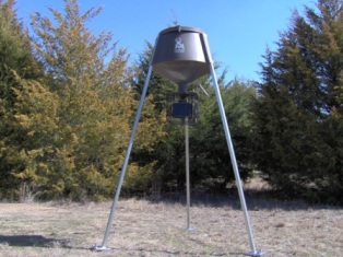 350 lb feeder